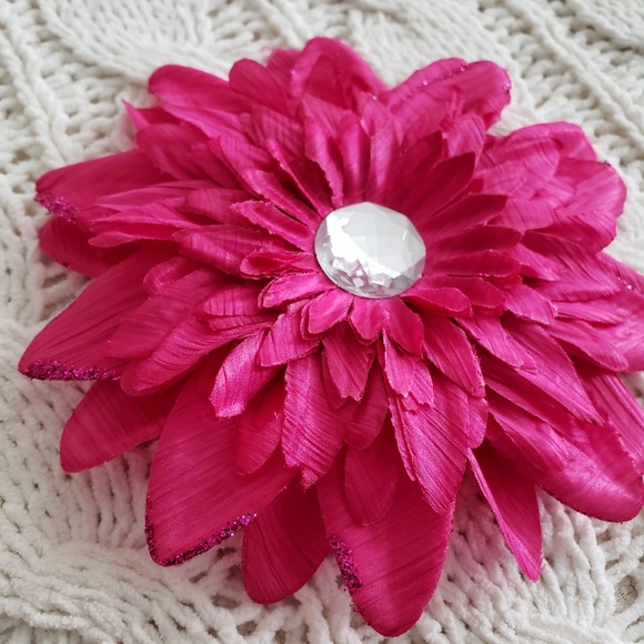 5/$25 Sale - Extra Large Hot Pink Flower Bow - Picture 2 of 4